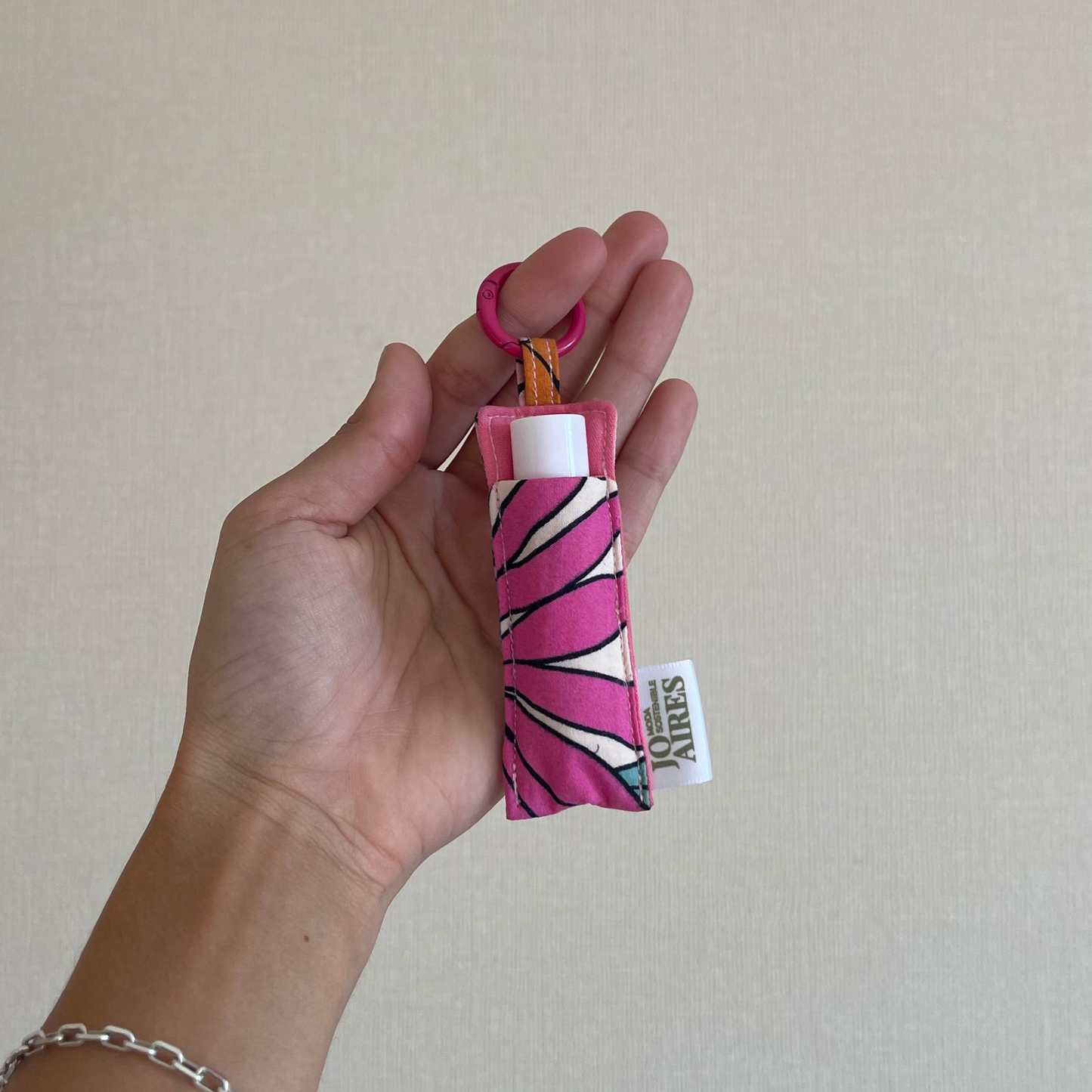 PORTA-LIPSTICK + LIPSTICK 66